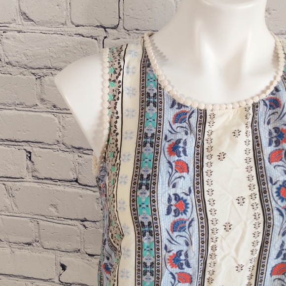 Skies Are Blue Tops - 🔴5/$10 Skies Are Blue top